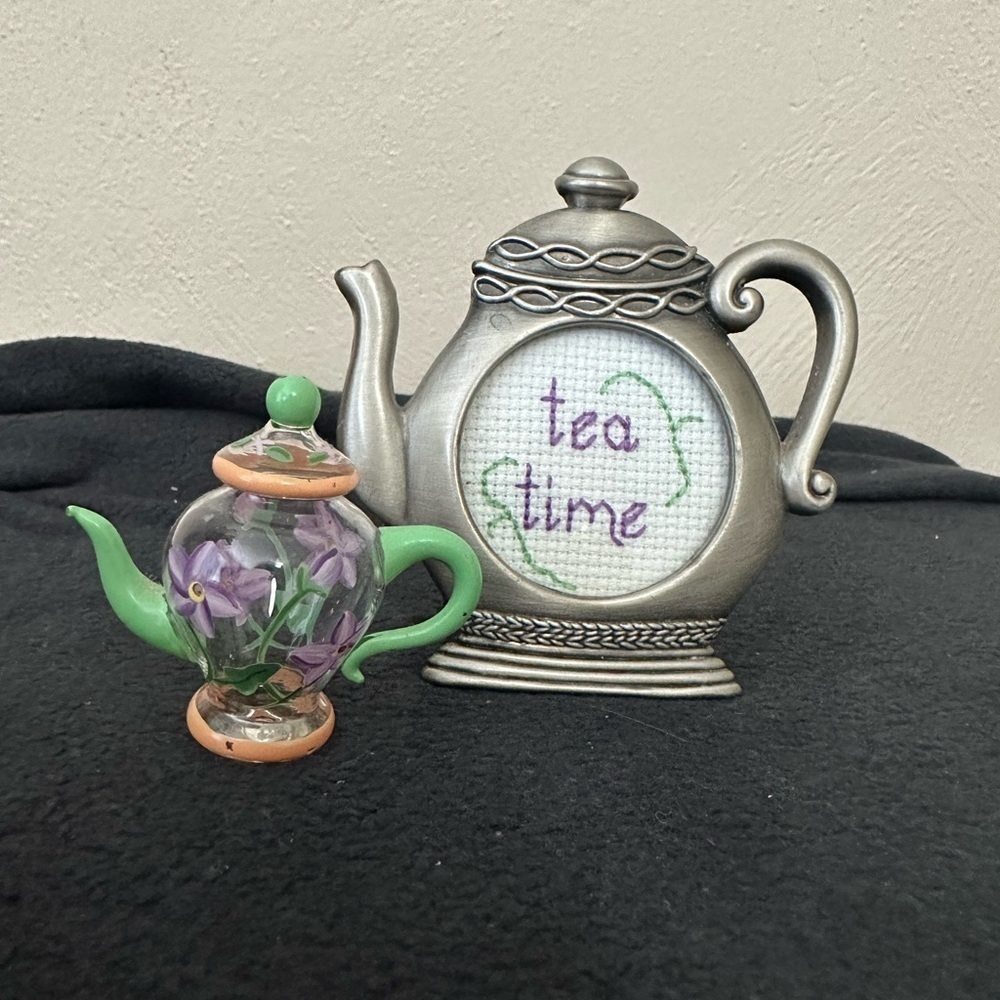 Tea Time Picture and Glass Pot Miniature